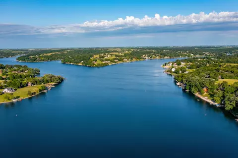 View/Area - 17-165 Lakeside Dr, Lanark, IL 61046 photo 8 of 10