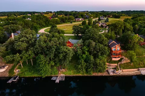 View/Area - 17-165 Lakeside Dr, Lanark, IL 61046 photo 10 of 10