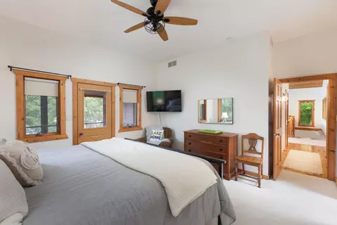 Bedroom - 17-165 Lakeside Dr, Lanark, IL 61046 photo 2 of 4