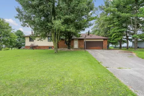 3205 Meridian Dr, Champaign, IL 61822