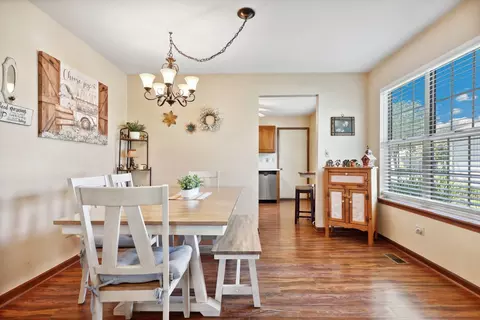 Dining - 20829 W Hickory Ct, Plainfield, IL 60544 photo 1 of 2