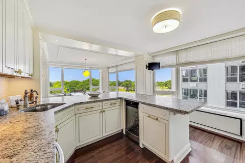 Kitchen - Undisclosed, Chicago, IL 60610 photo 2 of 4