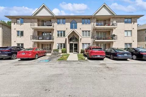 5130 Shadow Creek Dr #8, Oak Forest, IL 60452