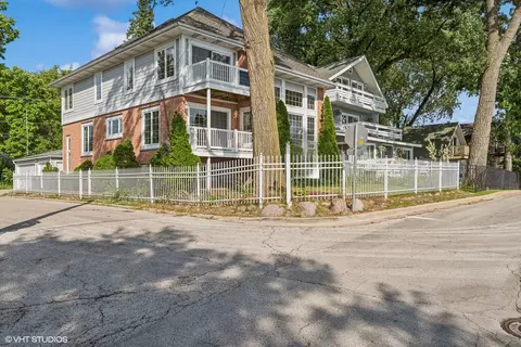 25174 W Lake Shore Dr, Ingleside, IL 60041