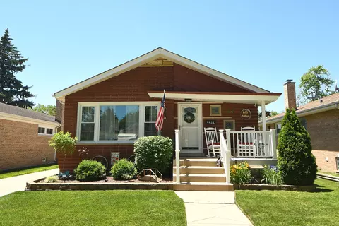 9306 S Springfield Ave, Evergreen Park, IL 60805