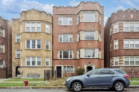 7732 S Phillips Ave, Chicago, IL 60649