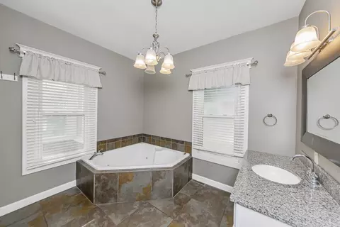 528 Johnson St, Minonk, IL 61760 photo 18