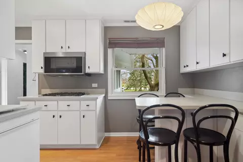 Kitchen - 2057 Old Willow Rd, Northfield, IL 60093 photo 5 of 5
