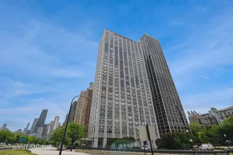 1550 N Lake Shore Dr #2B, Chicago, IL 60610