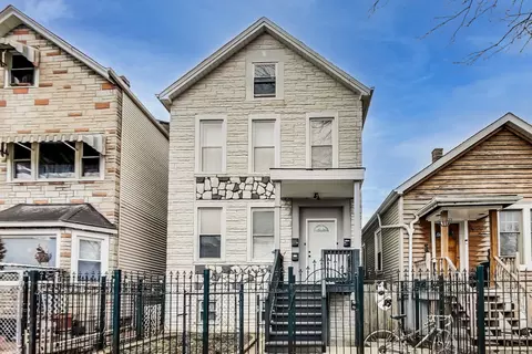 1721 N Mozart St, Chicago, IL 60647