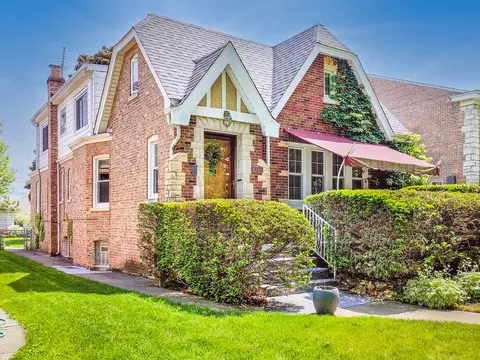 1741 N Nordica Ave, Chicago, IL 60707