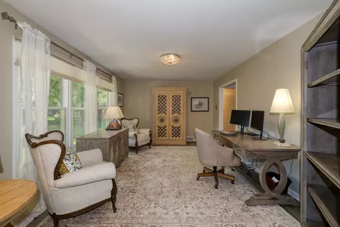 167 Brookside Dr, Elgin, IL 60123 photo 8