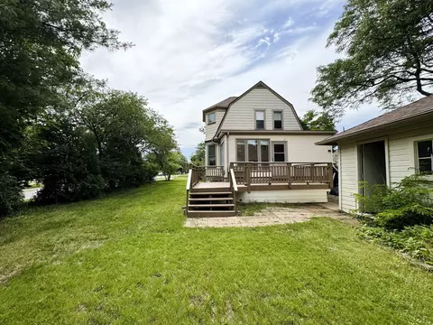 Exterior - 427 Moseley St, Elgin, IL 60123 photo 9 of 9