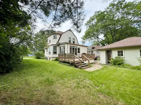 Exterior - 427 Moseley St, Elgin, IL 60123 photo 8 of 9