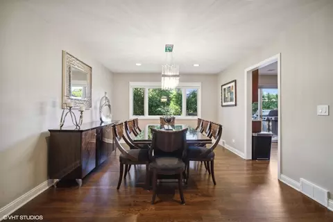 Dining - 830 Warwick Rd, Deerfield, IL 60015 photo 1 of 3