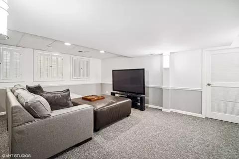 Other - 830 Warwick Rd, Deerfield, IL 60015 photo 4 of 5