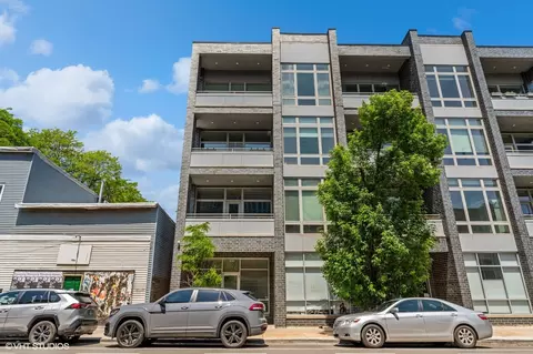 3024 W Armitage Ave #8, Chicago, IL 60647