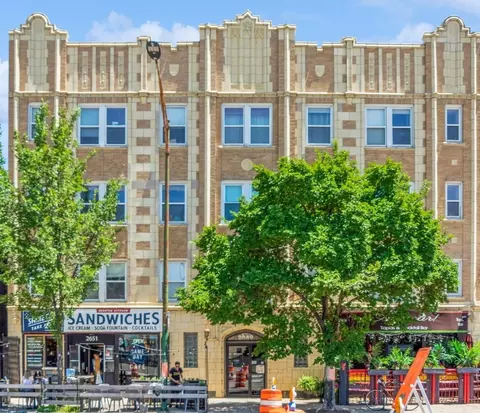 2649 N Kedzie Ave #3C, Chicago, IL 60647