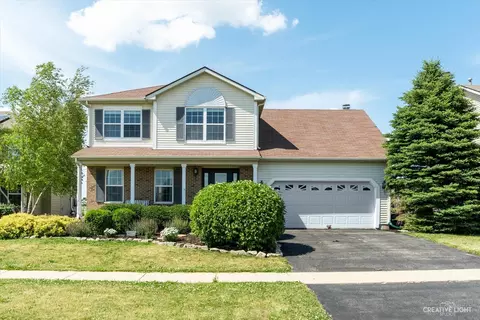 813 Water Stone Way, Malta, IL 60150