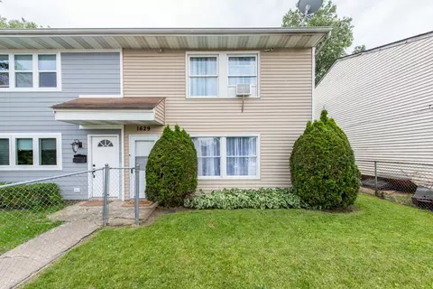 1629 Richard E Bush Ct, Waukegan, IL 60085