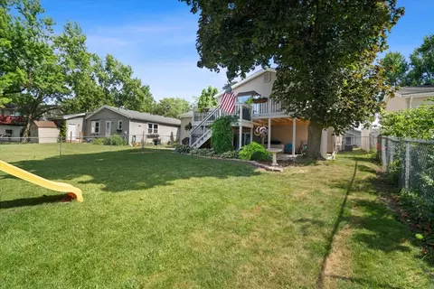 Exterior - 2410 Anchor Dr, Bloomington, IL 61704 photo 9 of 9
