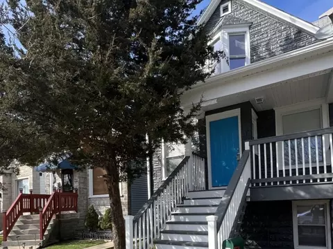 4630 W Grace St, Chicago, IL 60641