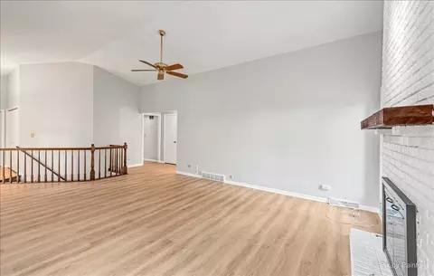 Living - 1699 Pebble Beach Dr, Hoffman Estates, IL 60169 photo 2 of 2