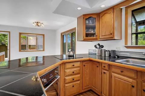 Kitchen - 409 Maxwell St, Beecher, IL 60401 photo 4 of 5