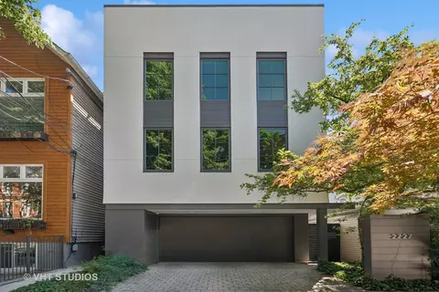 2727 N Seminary Ave, Chicago, IL 60614