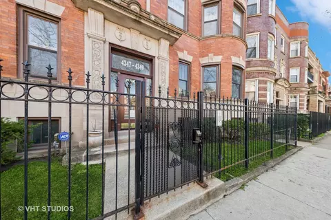 4347 S Greenwood Ave #202, Chicago, IL 60653