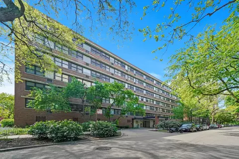 2300 N Commonwealth Ave #4E, Chicago, IL 60614