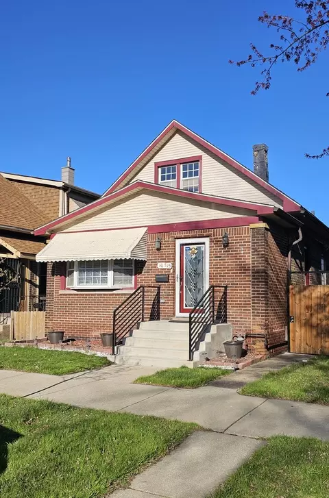 10715 S Avenue O, Chicago, IL 60617