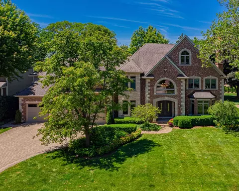 Exterior - 456 S Oak St, Itasca, IL 60143 photo 6 of 6