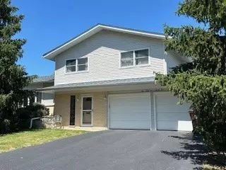 16725 Gaynelle Rd, Tinley Park, IL 60477