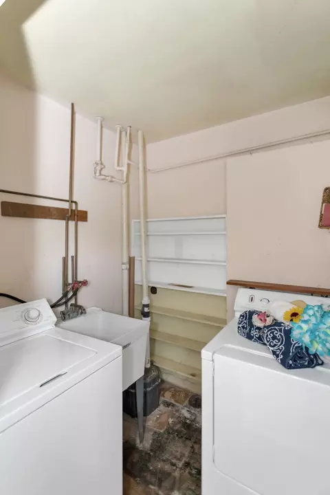 Other - 90 W Thacker St, Hoffman Estates, IL 60169 photo 6 of 6
