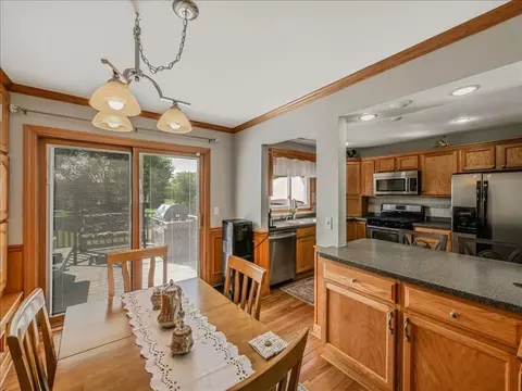 Dining - 910 La Jolla Ter, Bartlett, IL 60103 photo 1 of 2