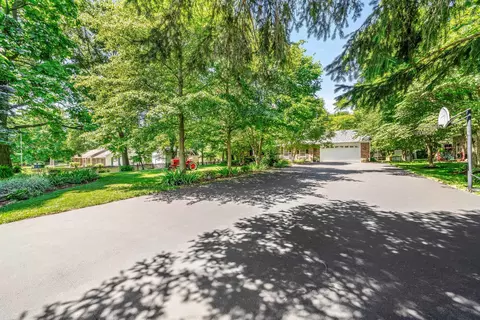 Exterior - 4607 E 2619th Rd, Sandwich, IL 60548 photo 4 of 17