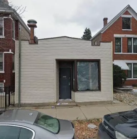 3138 W Pershing Rd, Chicago, IL 60632