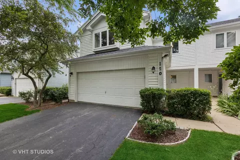 120 Hampton Ave, Westmont, IL 60559