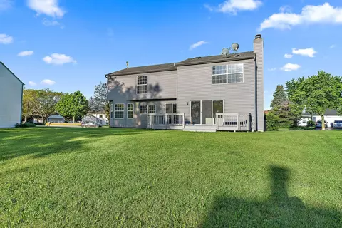 2050 Aronomink Cir, Elgin, IL 60123 photo 22