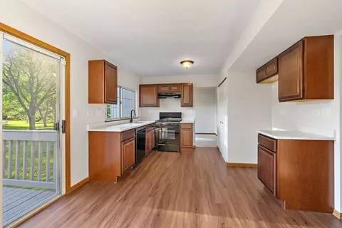 2050 Aronomink Cir, Elgin, IL 60123 photo 6