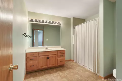 5707 Fieldstone Trl #5707, Mchenry, IL 60050 photo 18