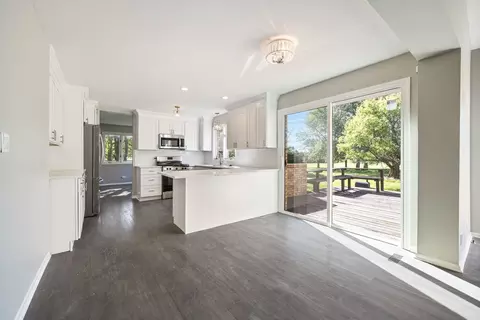 Kitchen - 21010 London Dr, Olympia Fields, IL 60461 photo 4 of 4