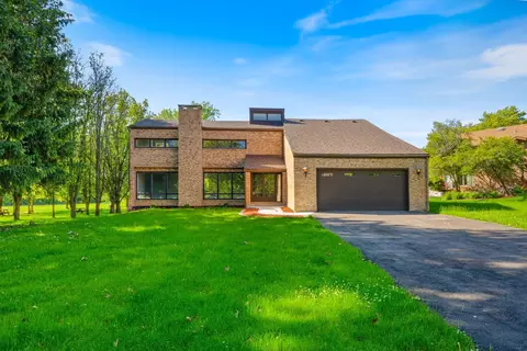 21010 London Dr, Olympia Fields, IL 60461