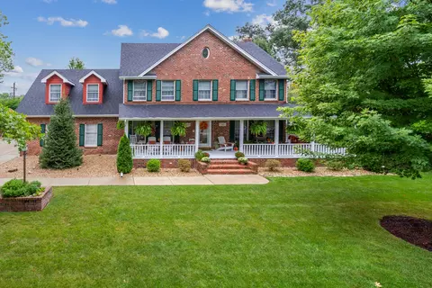 211 Parkview Ln, Lockport, IL 60441