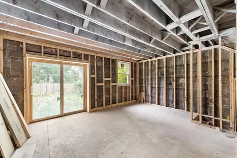 1653 E 70th St, Chicago, IL 60649 photo 6