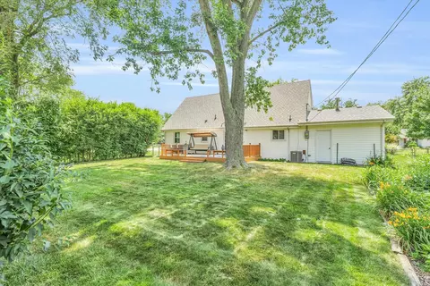 2304 Brett Dr, Champaign, IL 61821 photo 36