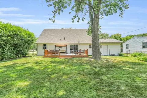 2304 Brett Dr, Champaign, IL 61821 photo 37
