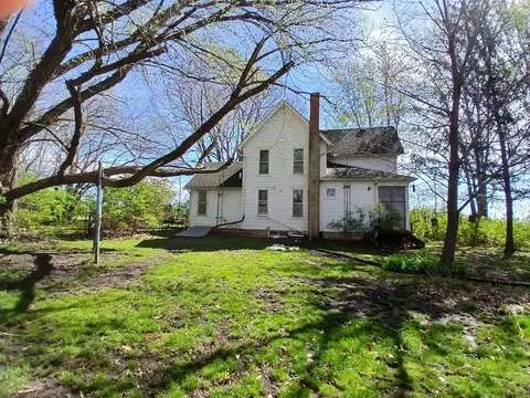 1537 Harmon Rd, Dixon, IL 61021 photo 3