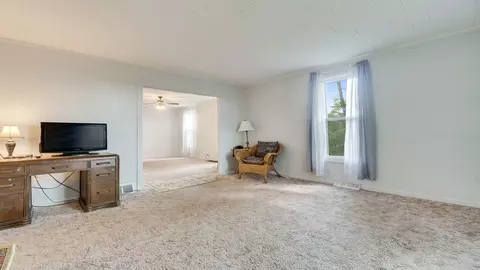 1537 Harmon Rd, Dixon, IL 61021 photo 12